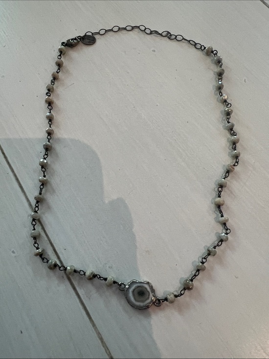 Chan Luu Jewelry - Handcrafted Gray Agate Slice Beaded Necklace - Unbranded